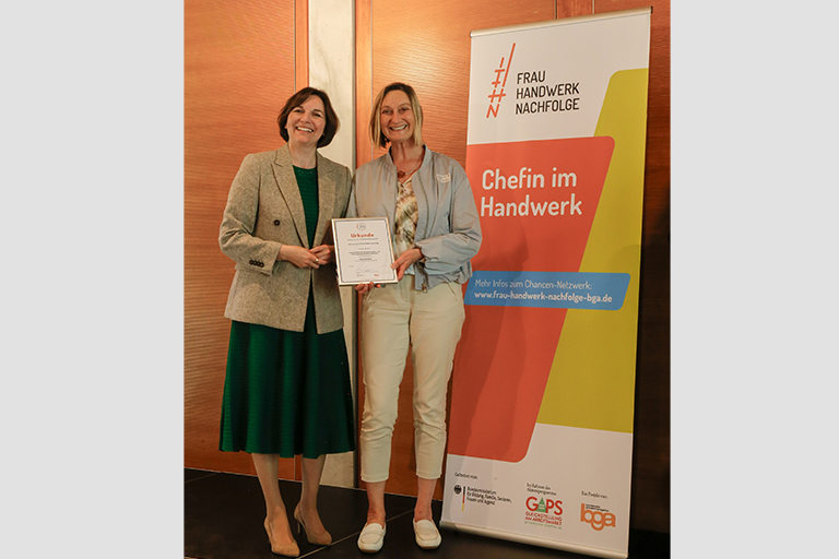 Preisverleihung Frau-Handwerk-Nachfolge